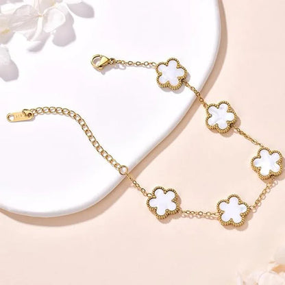 Euphrosyne: Bracelets porte-bonheur