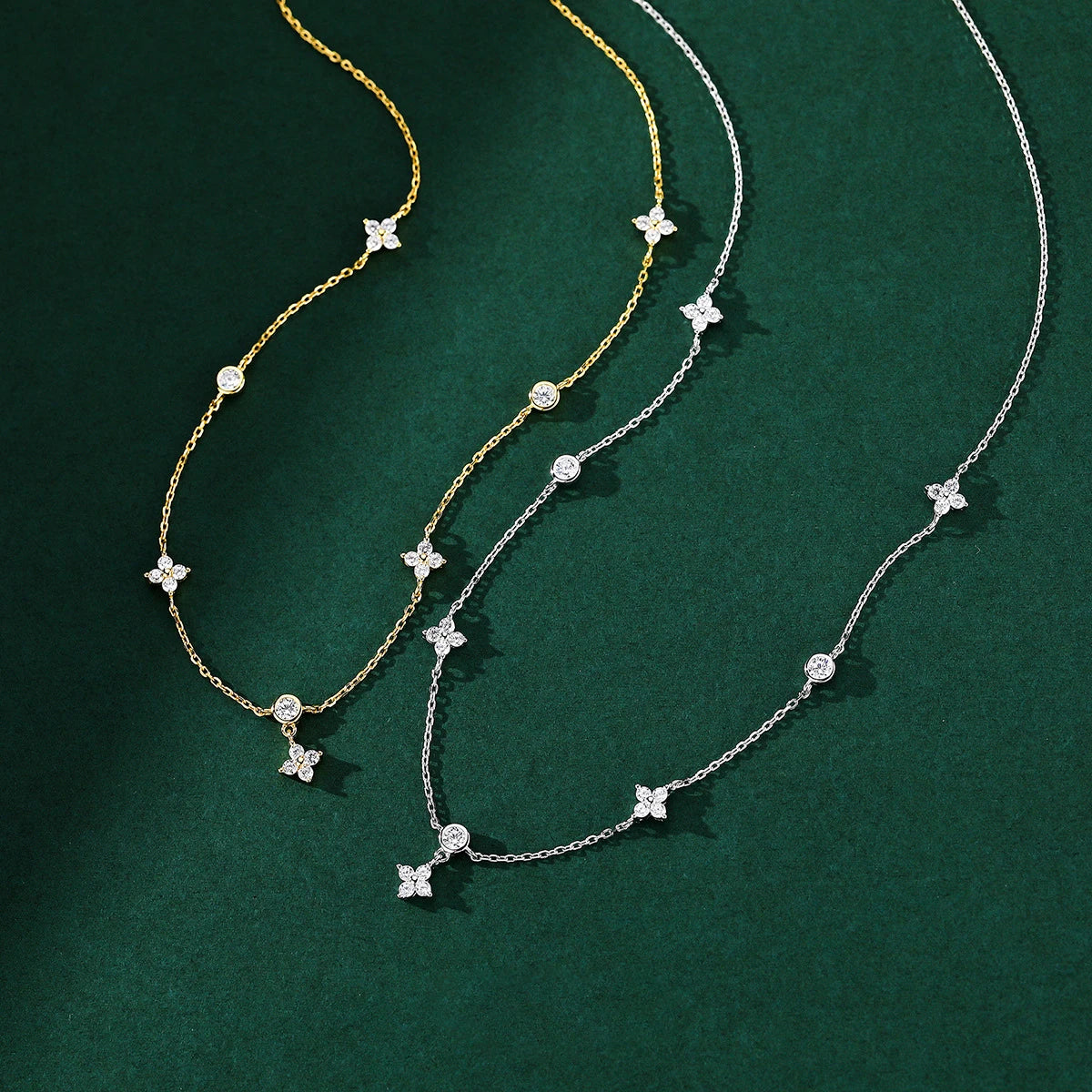 Aphrodite: Collier en chaîne étoilé
