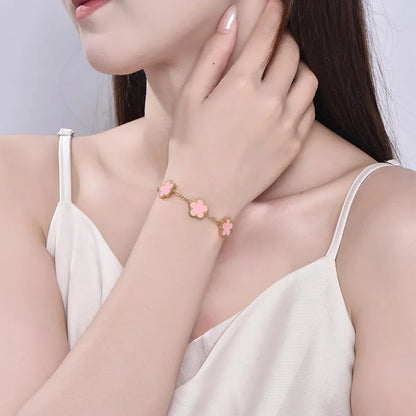 Euphrosyne: Bracelets porte-bonheur